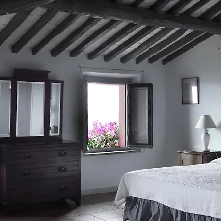 Peralta Tuscany *